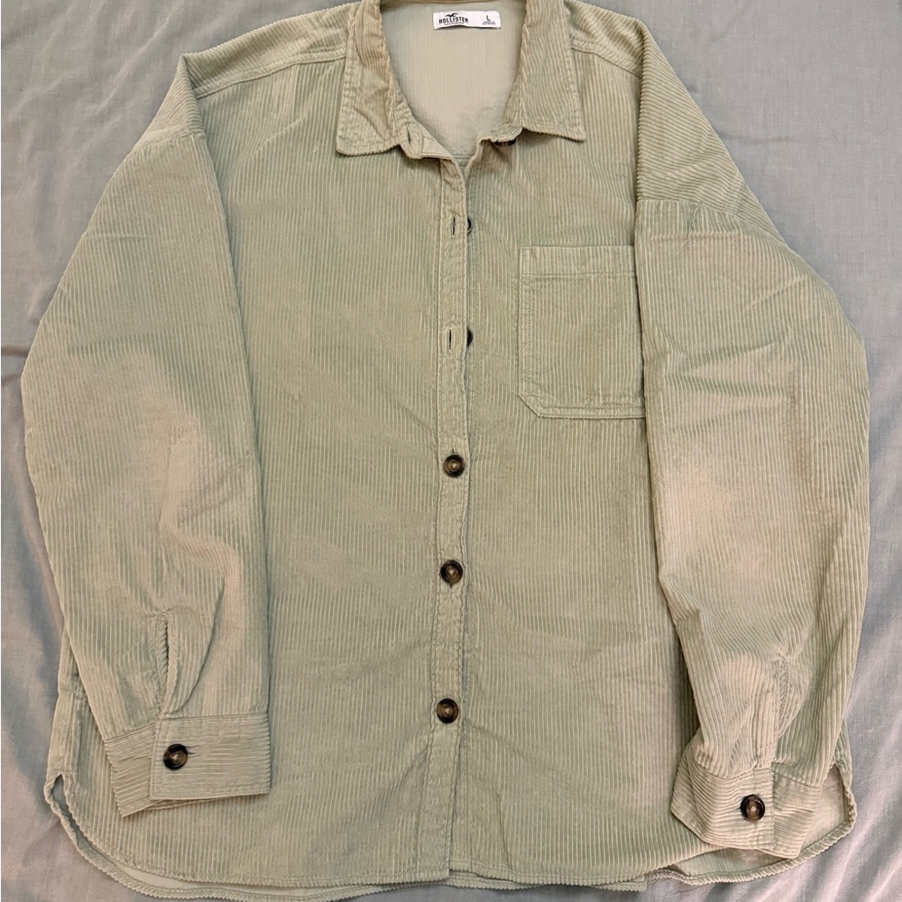 Hollister Men's Corduroy Shirt Jacket in Light Olive